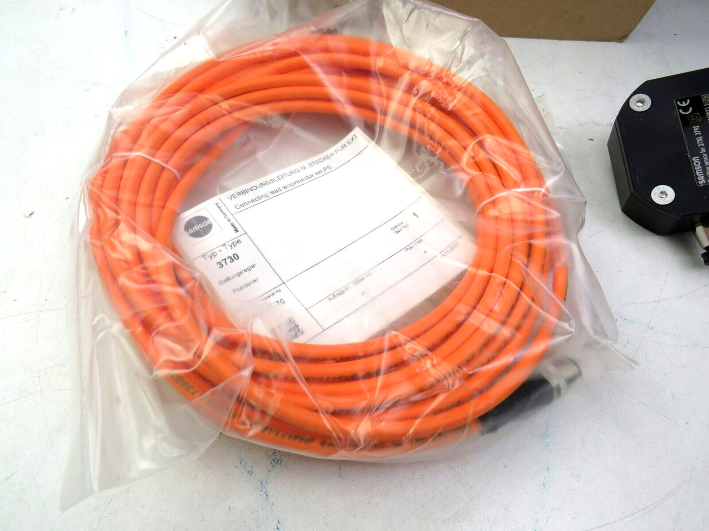 SAMSON 3730-3 LCD ELECTROPNEUMATIC POSITIONER +1170-2027 POSITION SENSOR