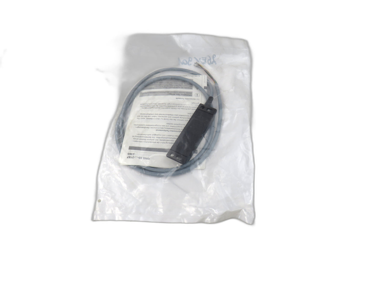 SCHMERSAL BNS 33-12Z-2187 101128195 Magnetic Safety Sensor New