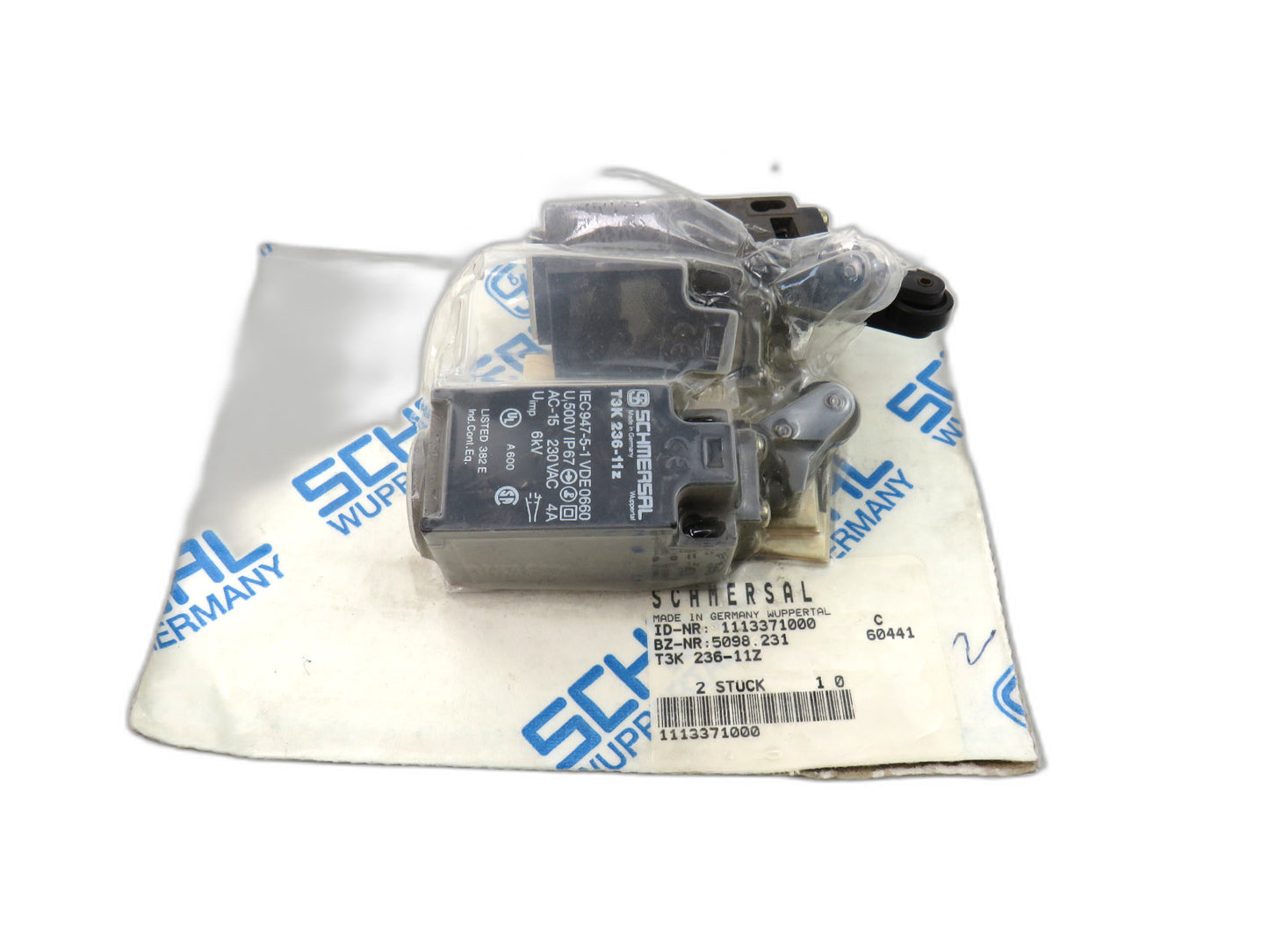 SCHMERSAL 1113371000 T3K 236-11Z LIMIT SWITCH New