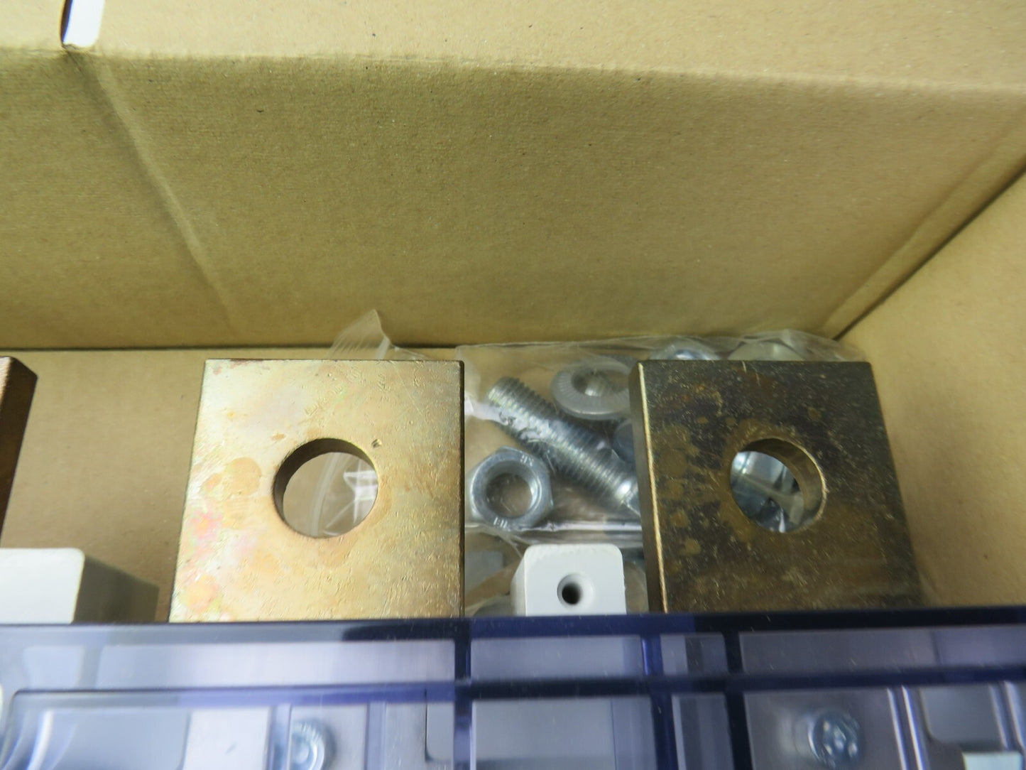 EATON DUMECO DMV-1250N/4 DMV1250N/4 1814592 New