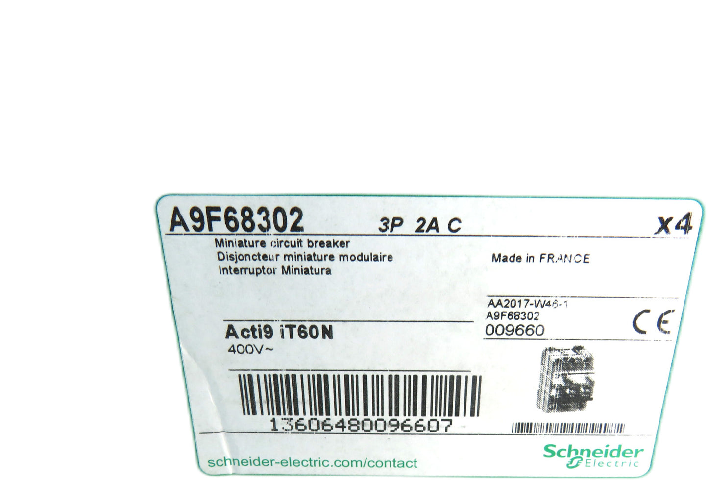 SCHNEIDER ELECTRIC IT60N 3P 2A C 6KA T60N A9F68302 Lot of 40 New