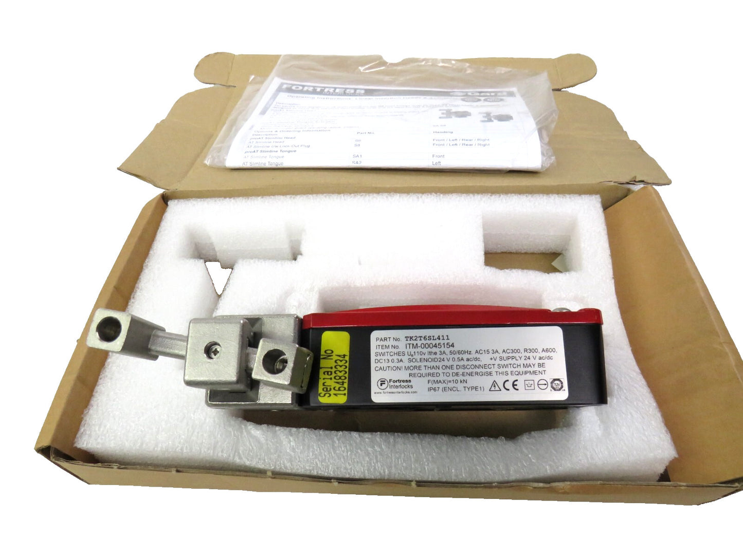 FORTRESS INTERLOCK TK2T6SL411 ITM-00045154 SAFETY INTERLOCK SWITCH, New