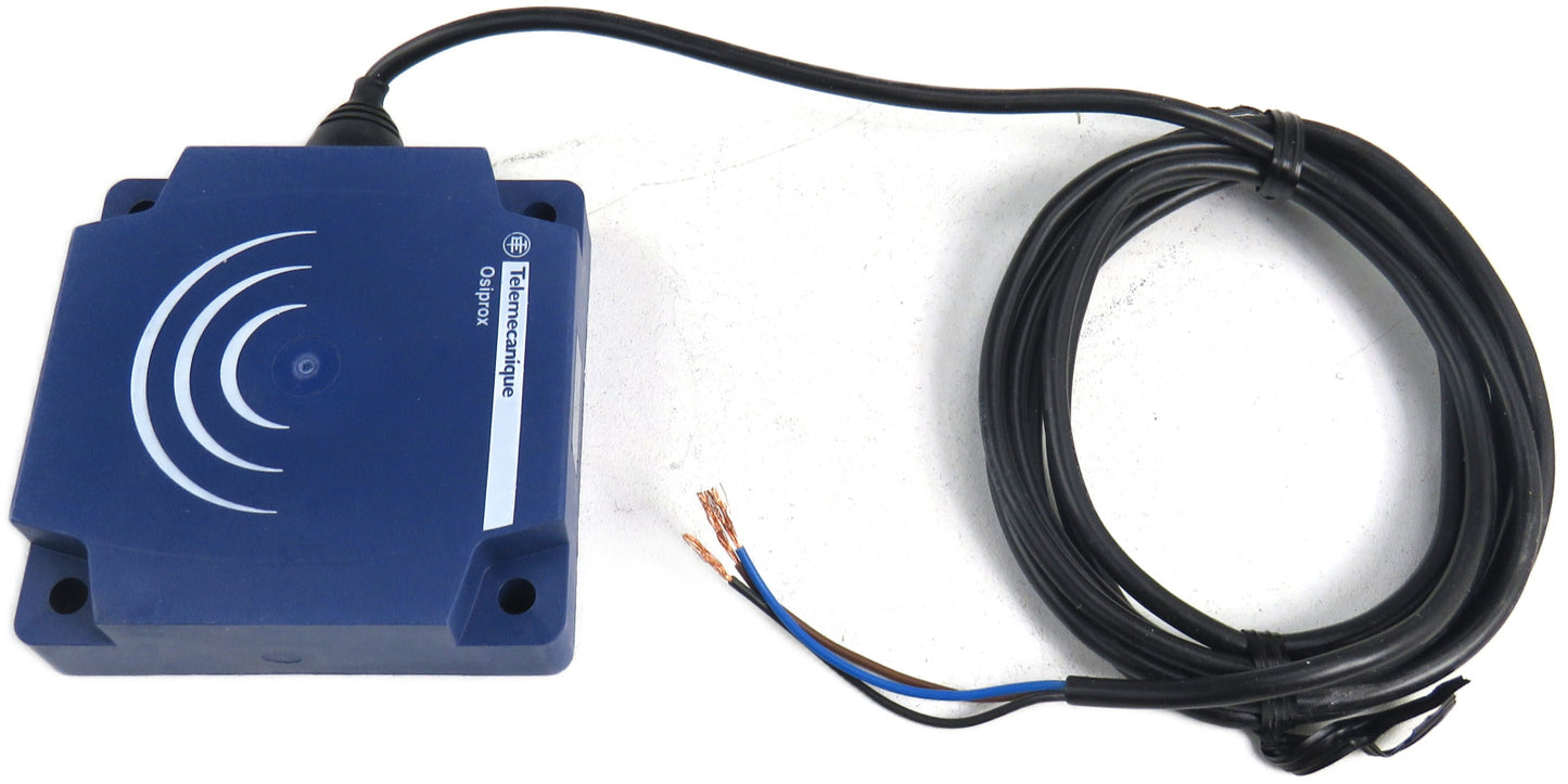 TELEMECANIQUE XS9D111A2L2 INDUCTIVE PROXIMITY SWITCH New