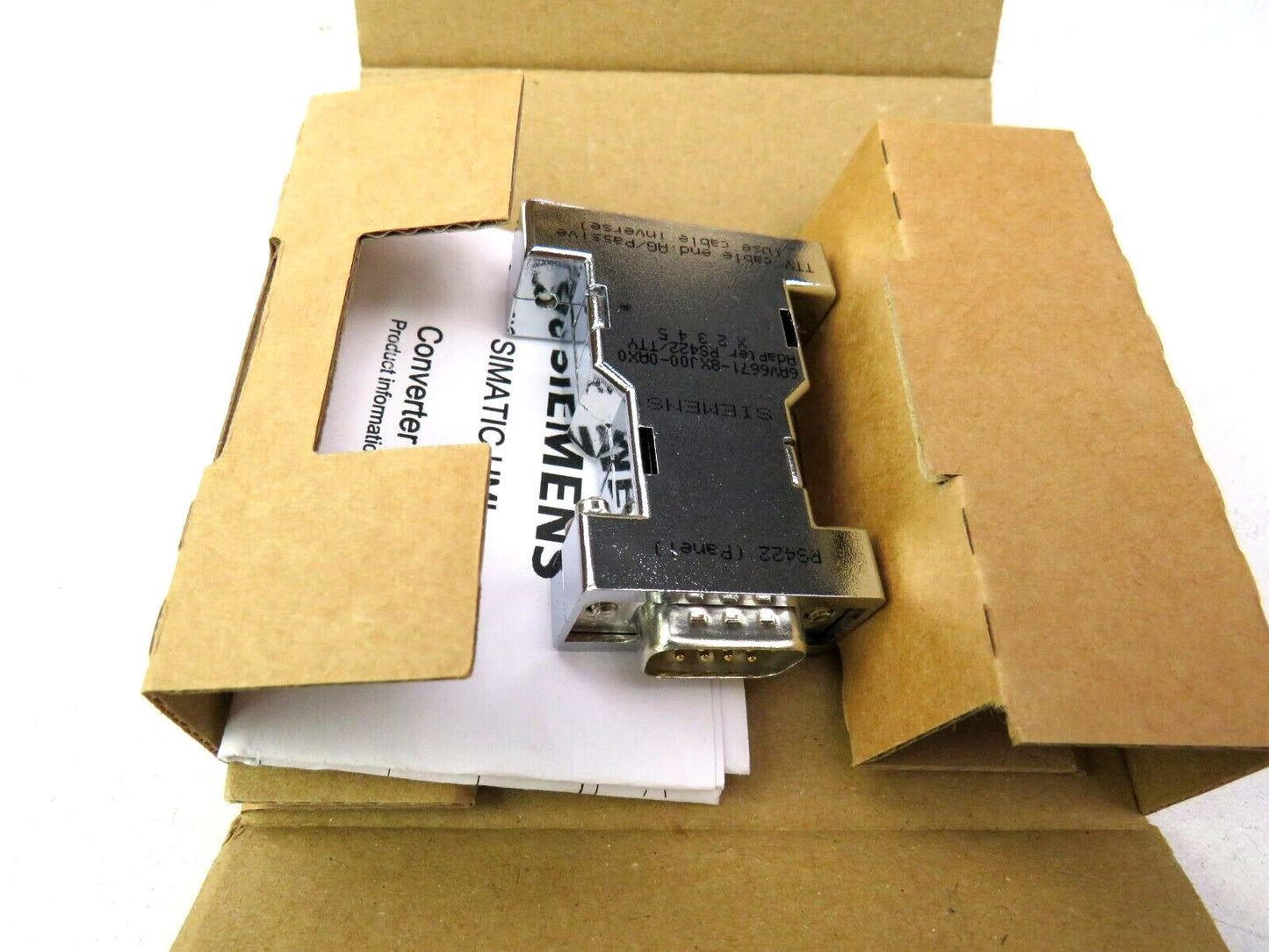 SIEMENS 6AV6671-8XJ00-0AX0 6AV6671-8XJ00-0AX0 Converter RS422 to TTY New