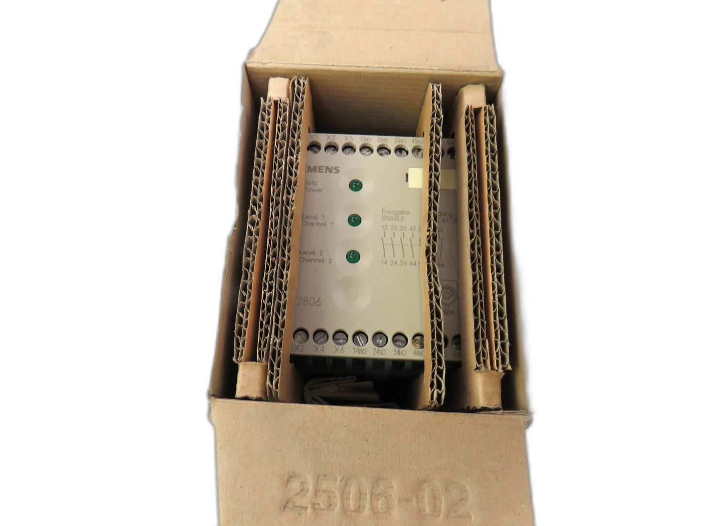 SIEMENS 3TK2806-0BB4 3TK28 06-0BB4 New