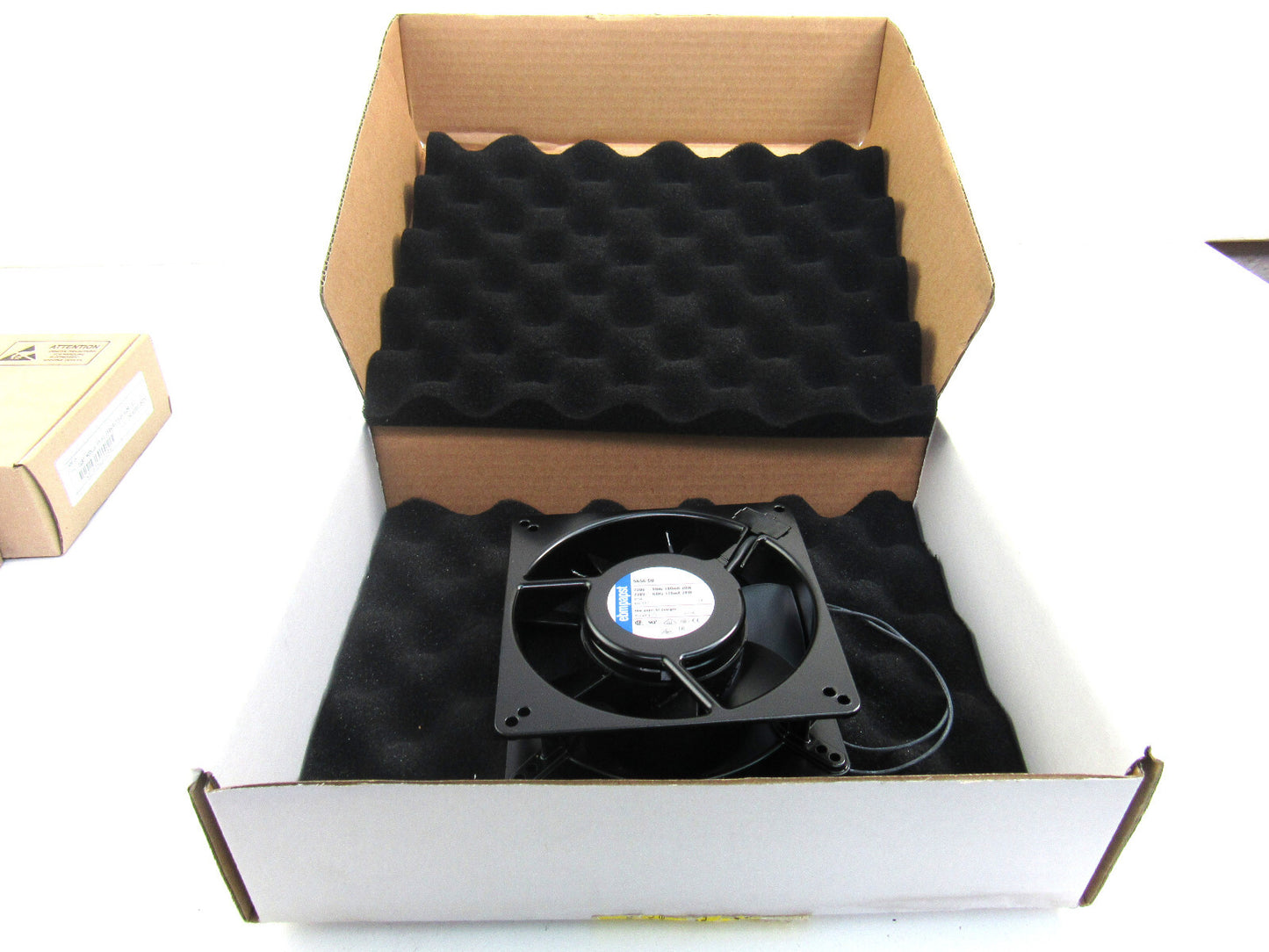 ABB 3AFE68725364 5656SU-007 EMB PAPST 230V 30W 50/60HZ New