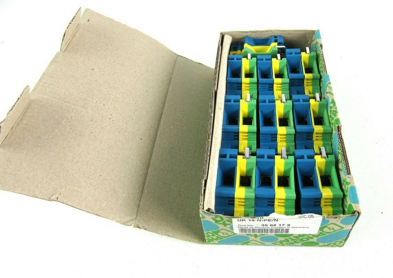Lot of 10 Pcs New x Phoenix Contact 3006179 UK16 N-PE/N