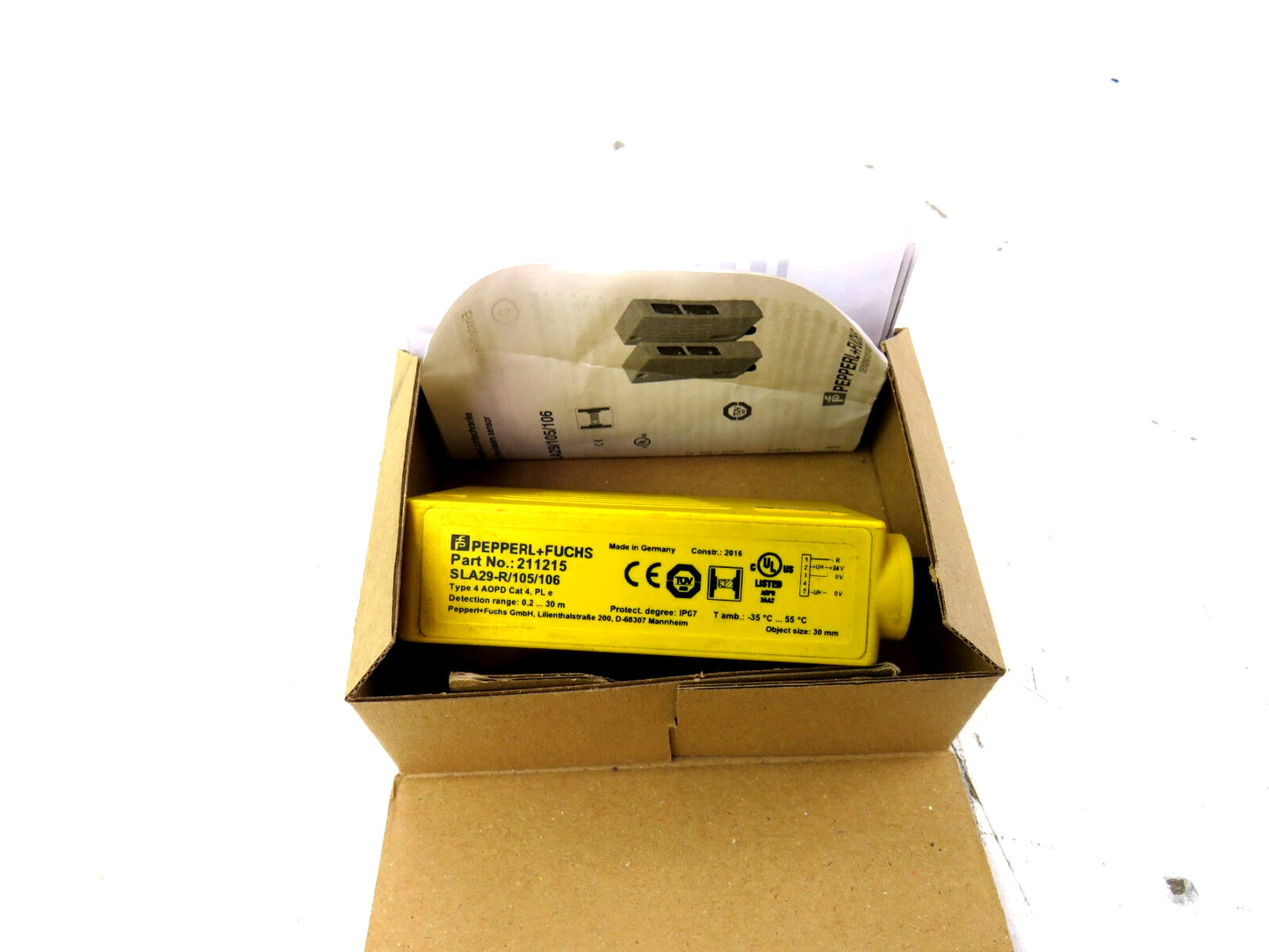 PEPPERL+FUCHS SLA29-R/105/106 211215 New