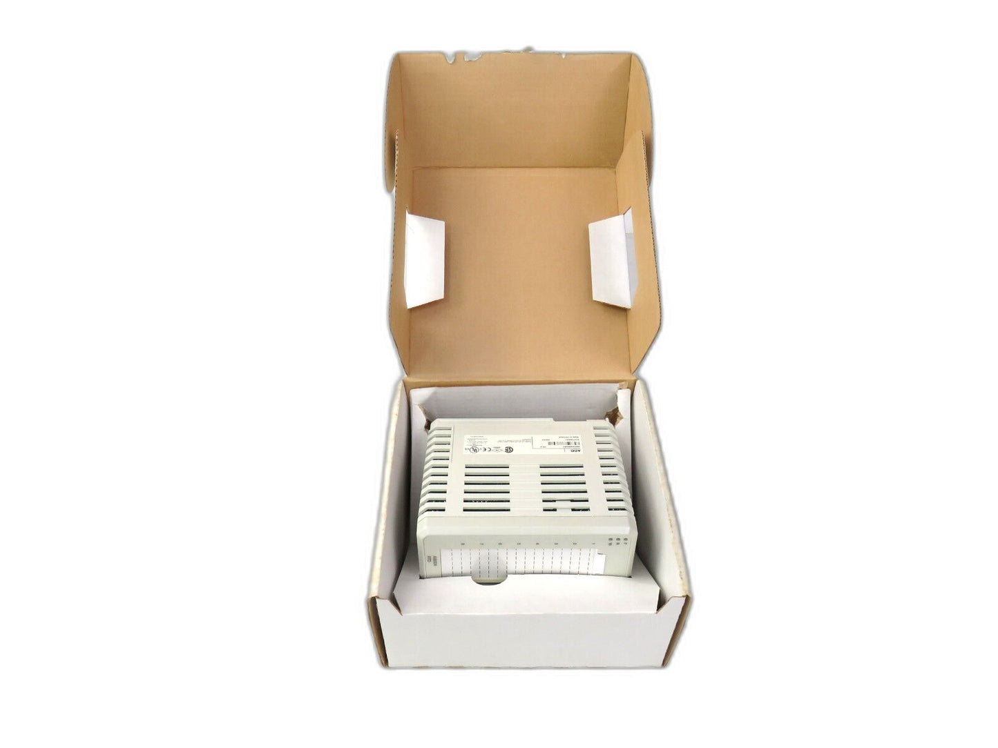 ABB 3BSE040662R1 AI830A S800 I/O New