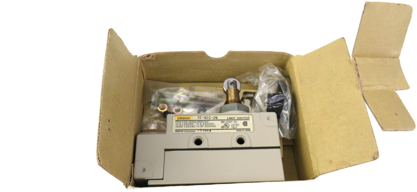 OMRON ZE-Q22-2G Limit Switch New