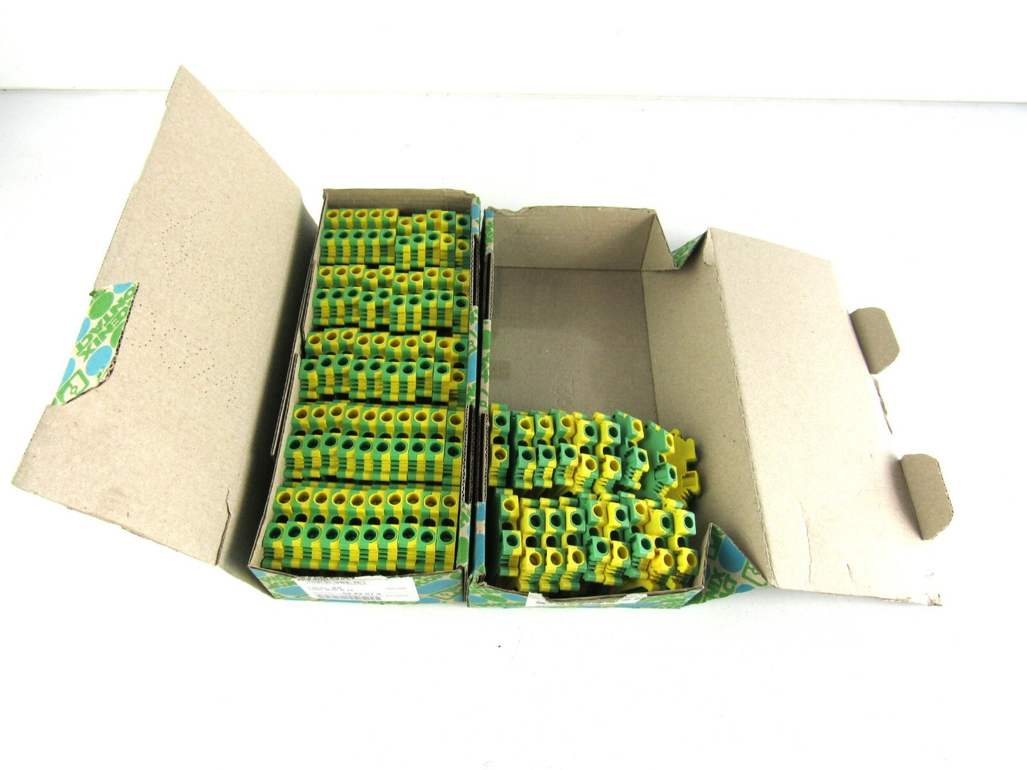 Lot of 68 Pcs New x Phoenix Contact USLKG 6N Terminal Blocks 0442079