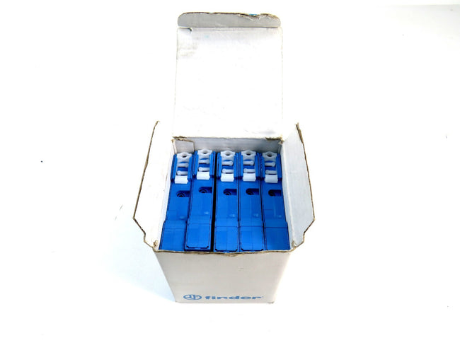 FINDER TYPE 95 95 3 Relay Socket 10A   Lot of 10 New