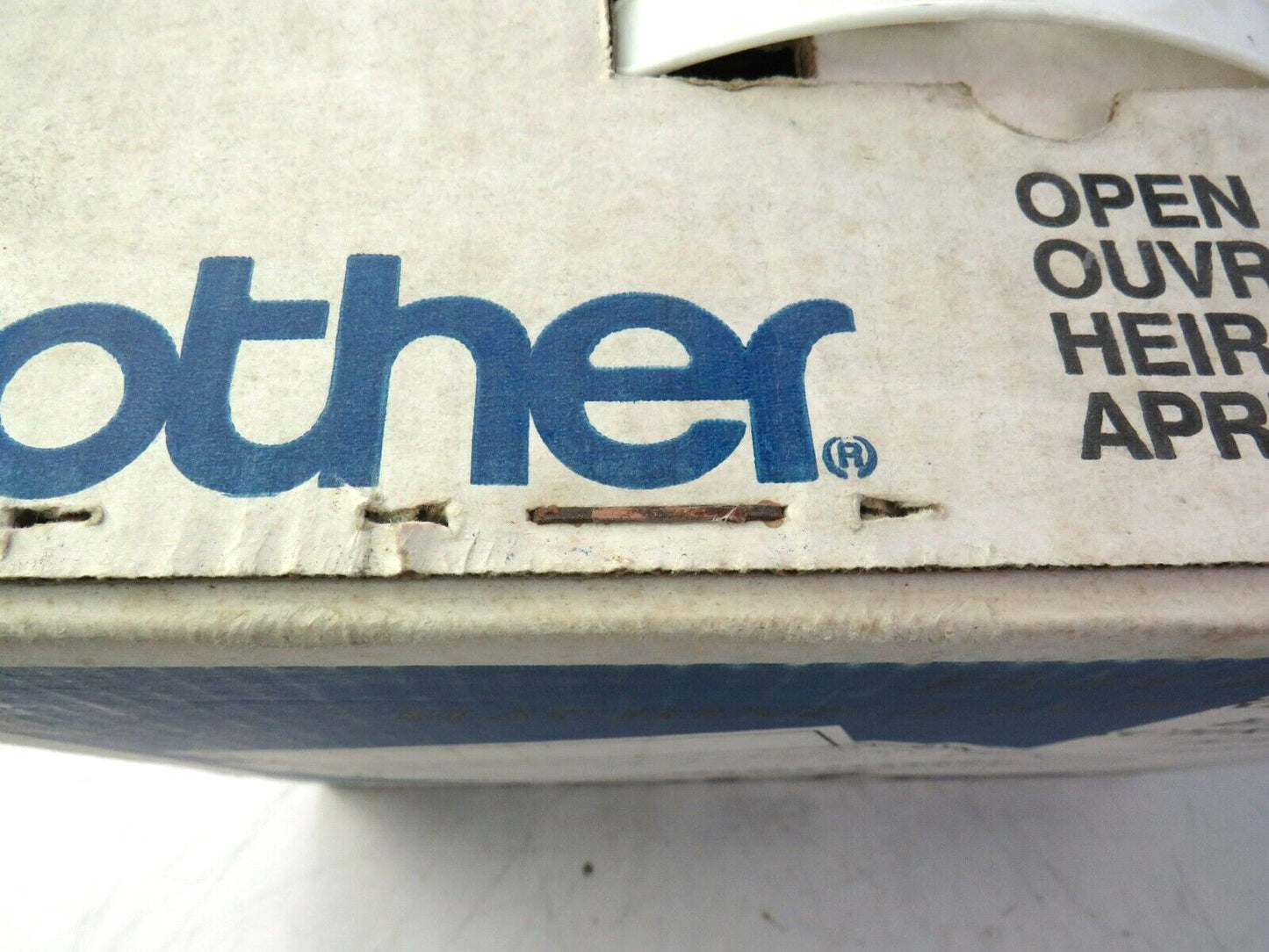 BROTHER AX-230 ELECTRONIC TYPEWRITER SEALED    New
