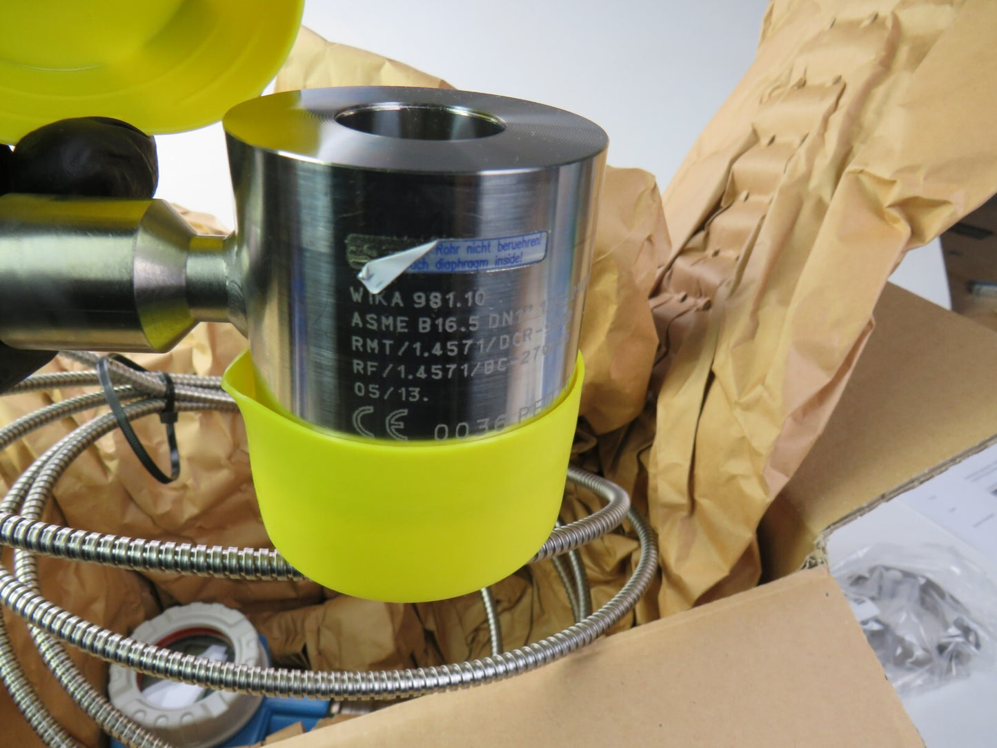 ENDRESS+HAUSER CERABAR S PMP75-1BA1SB9YY1BU pmp75 52017197    New