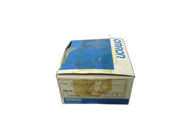 Omron   E3C-VS3R PHOTOELECTRIC SWITCH   New