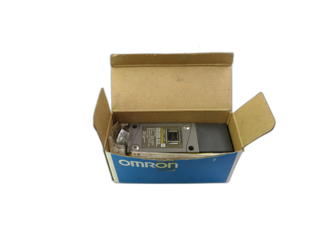 OMRON  E3N-D2H4S1-G    New