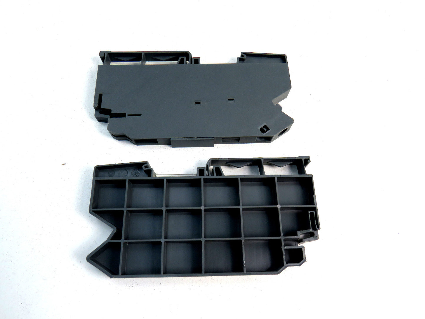 lutze  716425    New