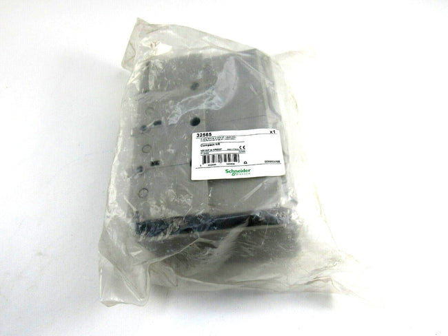 Schneider Electric 32565  2 Long terminal shields 4P NS400/630 LOT OF 2    New