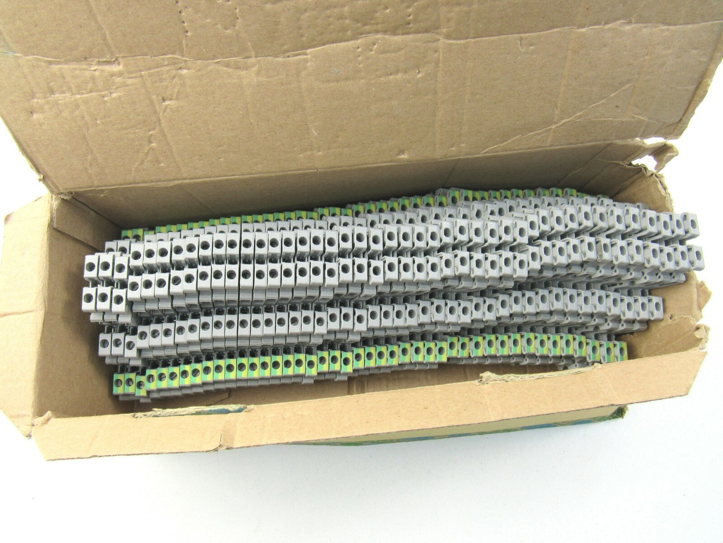 PHOENIX CONTACT 3214301 3214291 UT 2,5-PE/L/L UT 2,5-PE/L/N Lot of 43 New