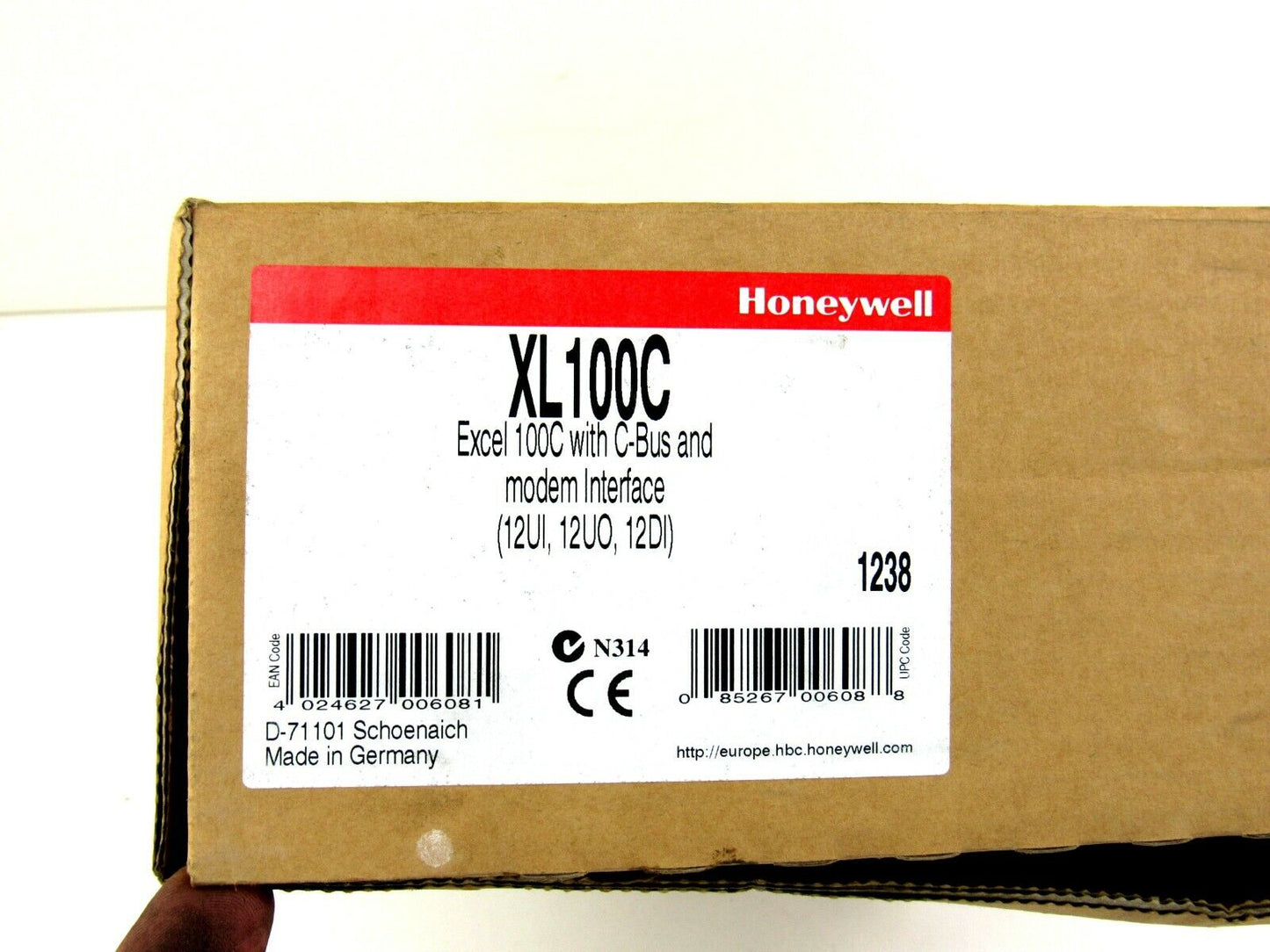 HONEYWELL XL100C XL100c  Intelligent Building Control System New (never mounted)