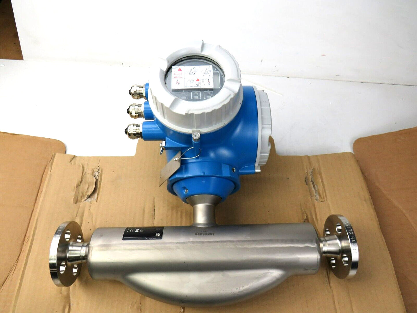 ENDRESS HAUSER PROMASS F 300  DN15 8F3B15-RXR6/0 CORIOLIS FLOW METER   New