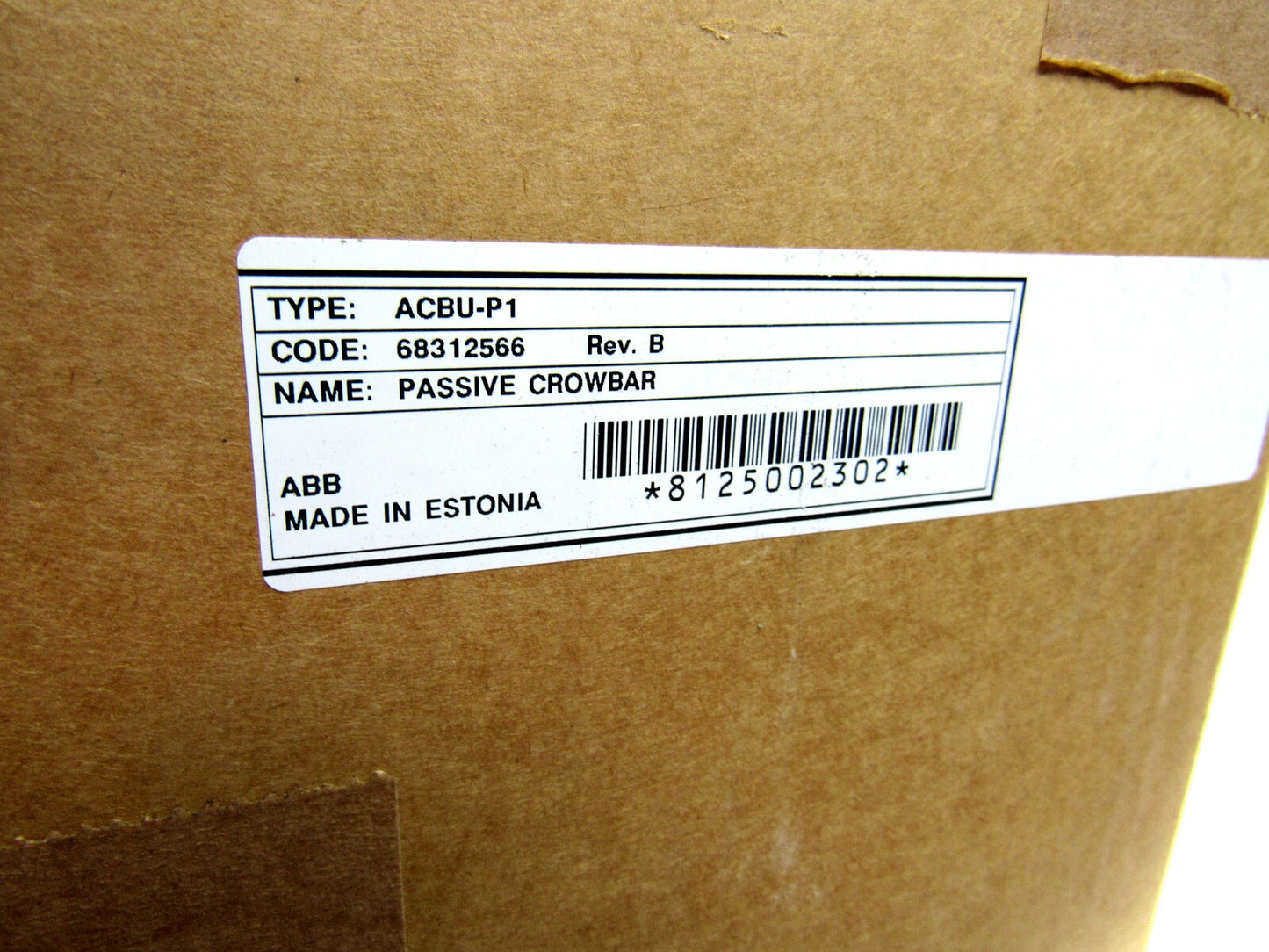 ABB  ACBU-P1 PASSIVE CROWBAR 6812566 ACS800-67  New