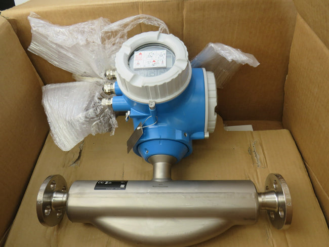 ENDRESS HAUSER PROMASS F 300  DN15 8F3B15-RXR6/0 CORIOLIS FLOW METER   New