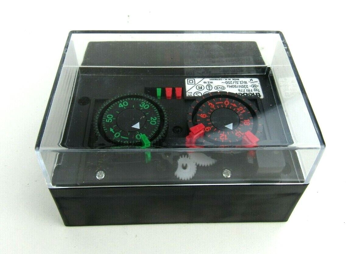NEW Theben FRI 77H  Analogue cooling timer daily and defrost program