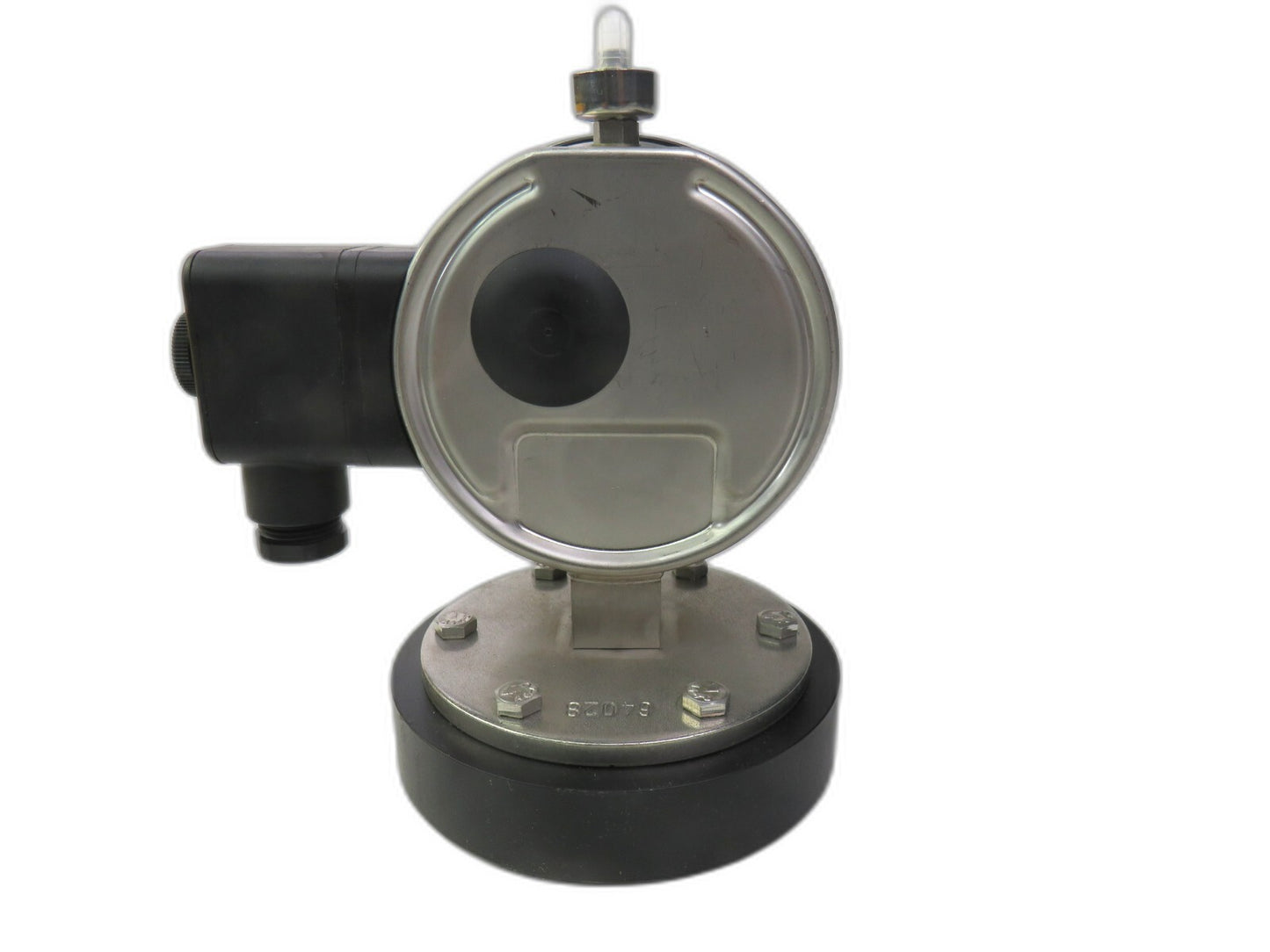 wika seepex 433.50.100l cont 831.2 pressure gauge with inductive contact     New