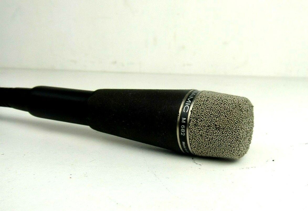 Beyerdynamic M682 Vtg Vocal Microphone Uni-Cardioid speak