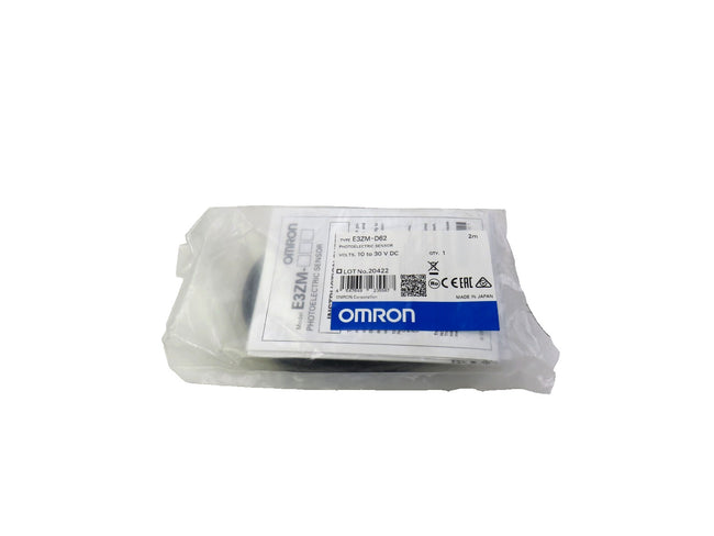 Omron  E3ZM-D62 PHOTOELECTRIC SENSOR   New