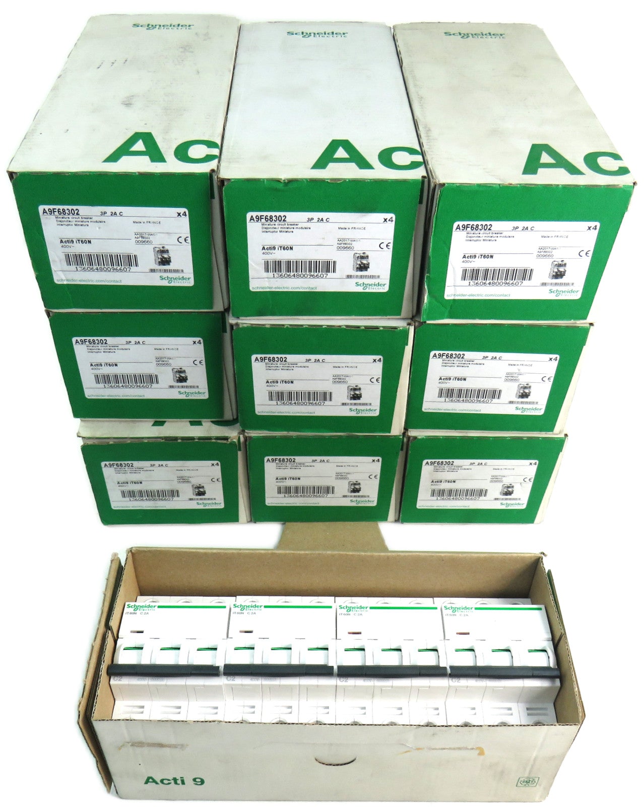 SCHNEIDER ELECTRIC  IT60N 3P 2A C 6KA T60N A9F68302  Lot of 40 New