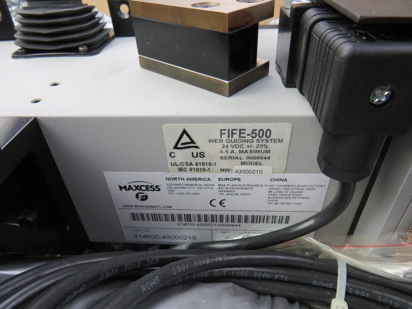 MAXCESS FIFE NW-43000210  FIFE-500 WEB GUIDING SYSTEM SIZE=2 L=250 F=300    New