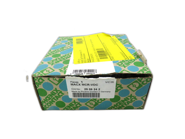 Phoenix Contact  2906242 MACX MCR-VDC   New