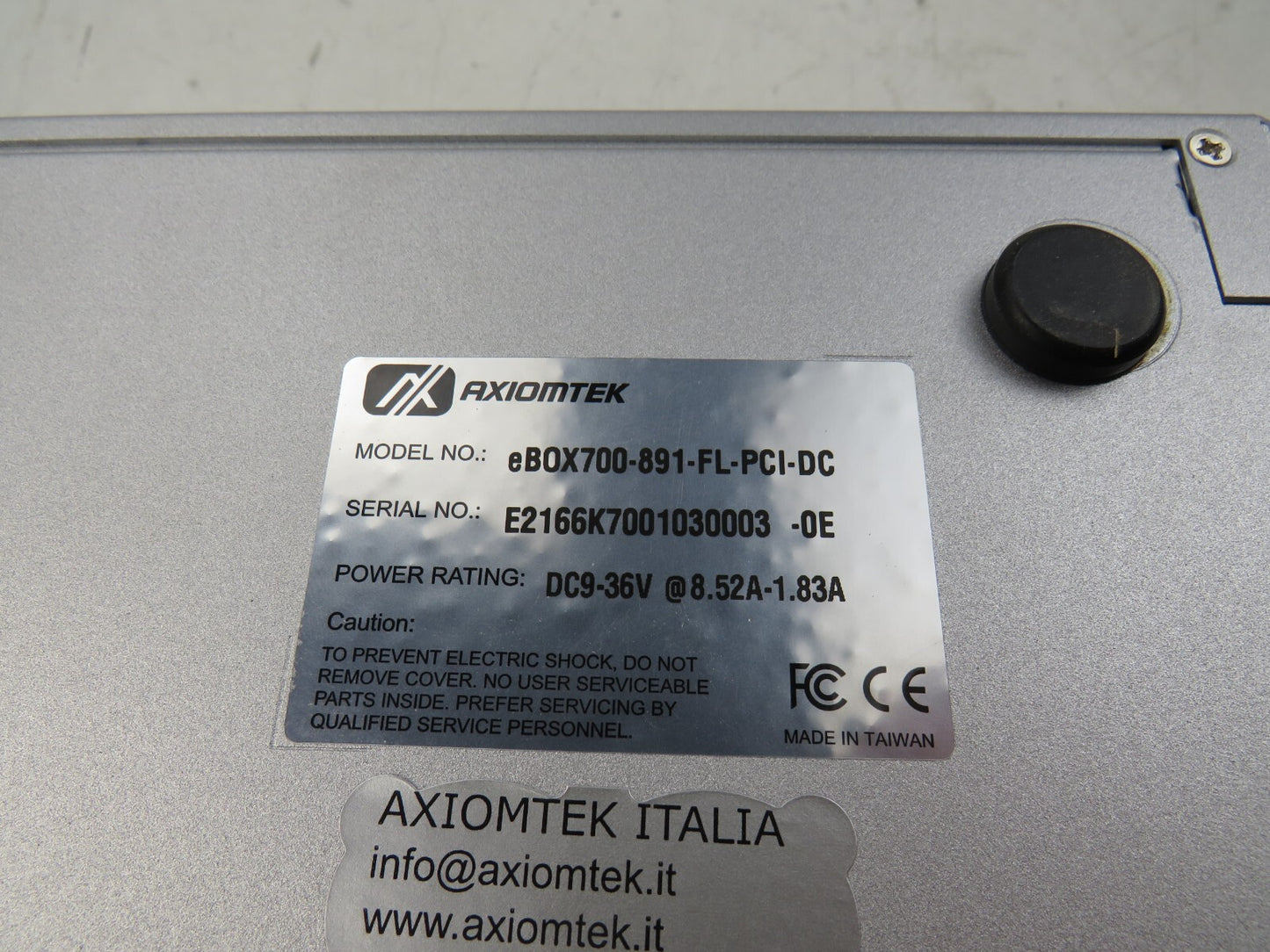 AXIOMTEK eBOX700-891-FL-PCI-DC    New