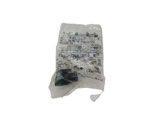 ALLEN-BRADLEY  800FP-LSB33    New