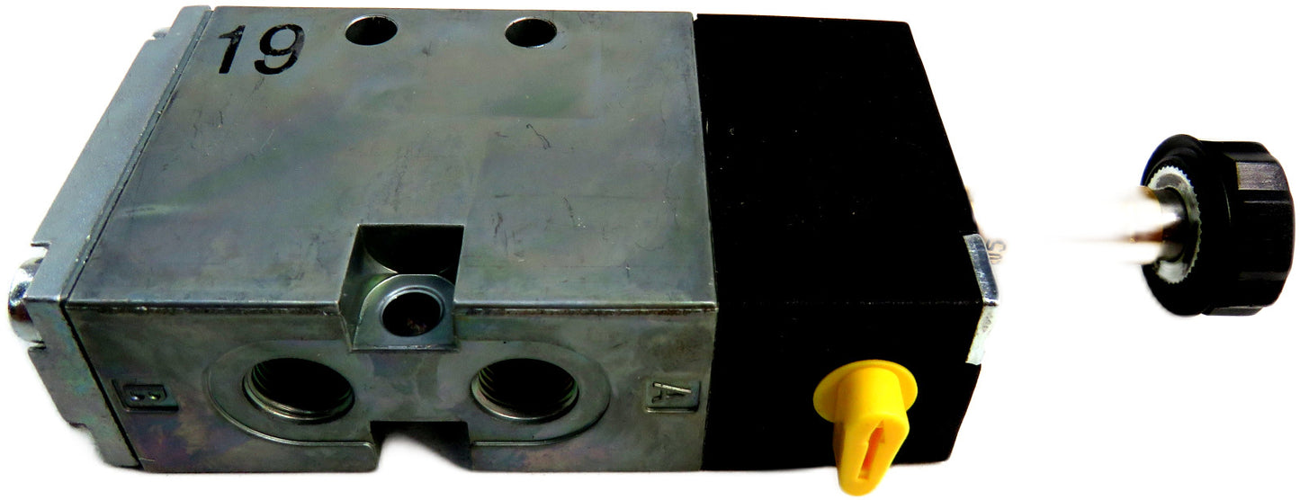 REXROTH  5777055302 cd4 PNEUMATIC DIRECTIONAL VALVE New