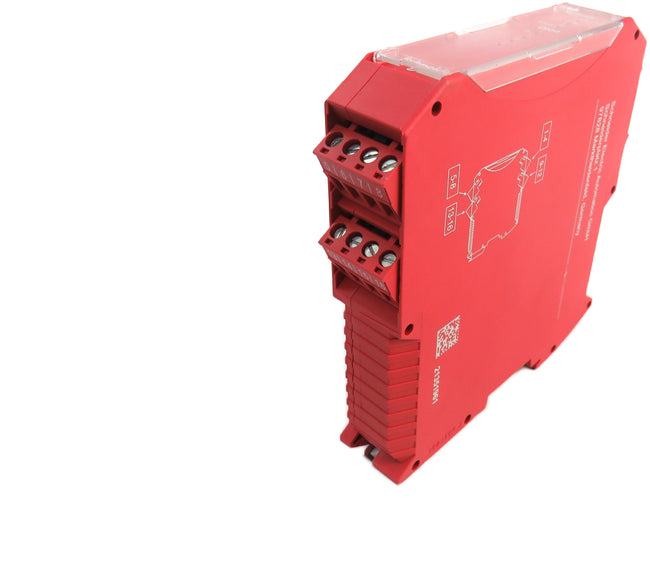 SCHNEIDER ELECTRIC XPSMCMDI0800 8 input expansion module with screw term    New