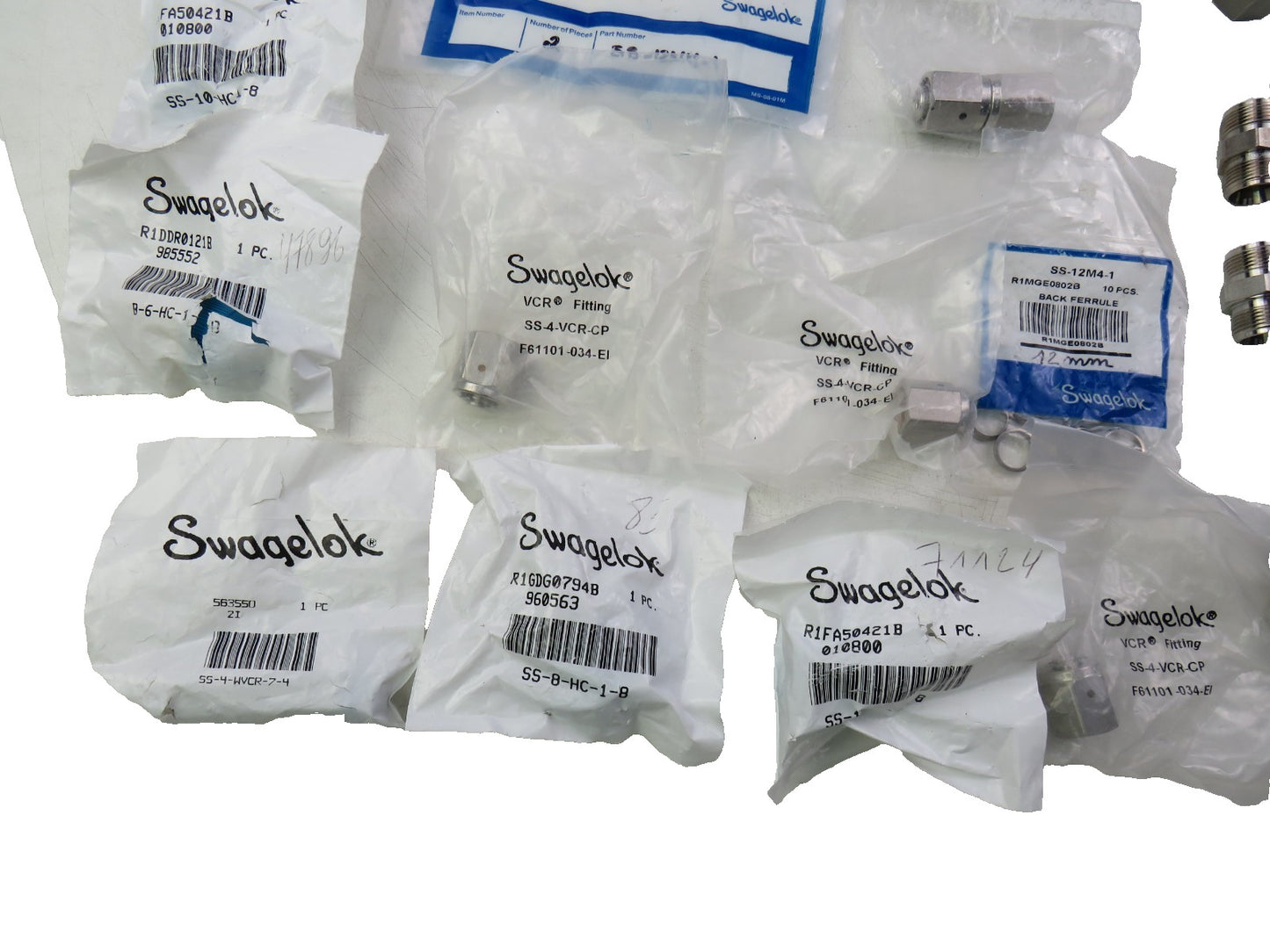 SWAGELOK HUGE LOT    New