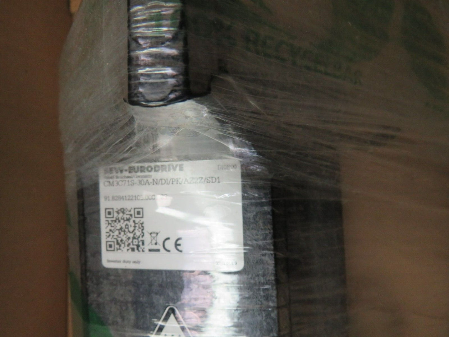 SEW EURODRIVE CM3C71S-30A-N/DI/PK/AZ2Z/SD1 Servomotor   New