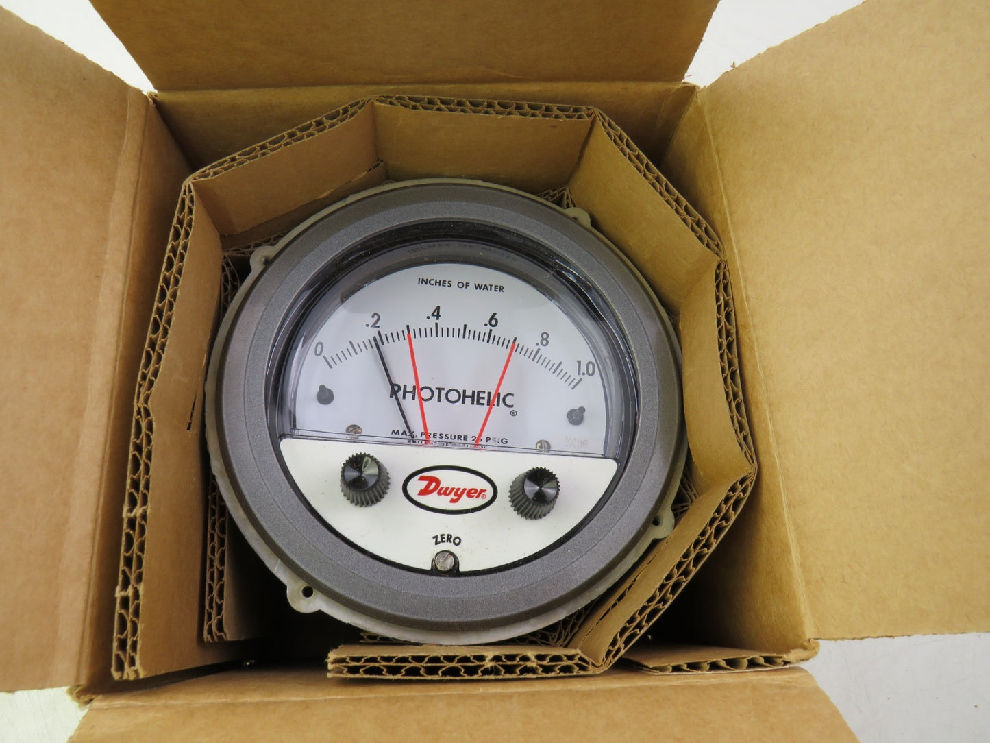 DWYER  3001MR 3001 MR    New