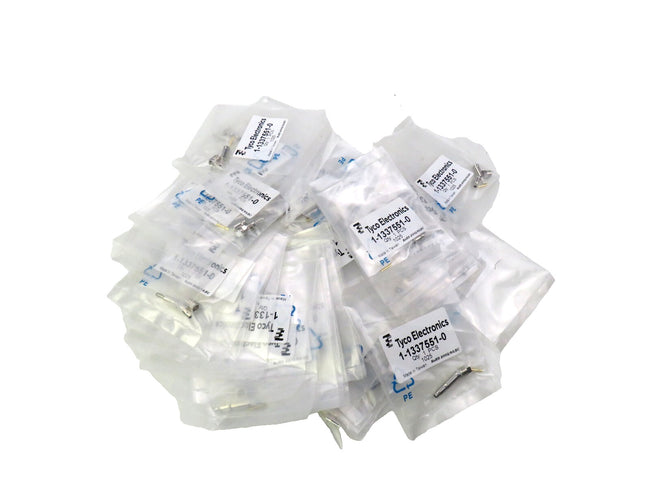 TYCO  1-1337551-0  Lot of 50 New