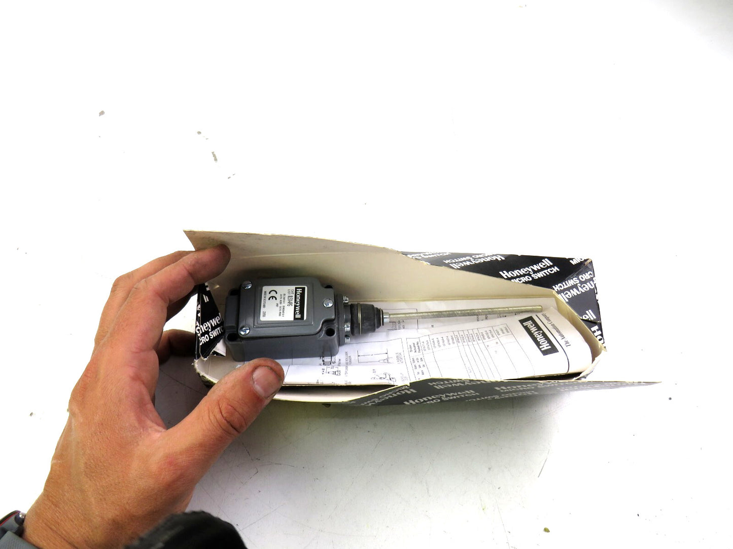 HONEYWELL 8LS1-4PG    New