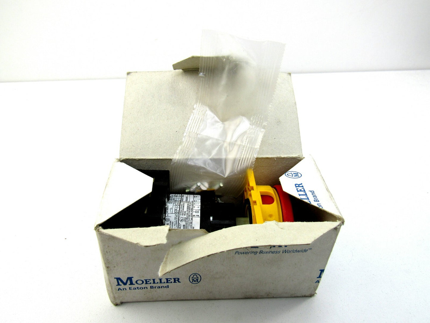 MOELLER P1-25/V/SVB-SW  MAIN SWICH EATON  New