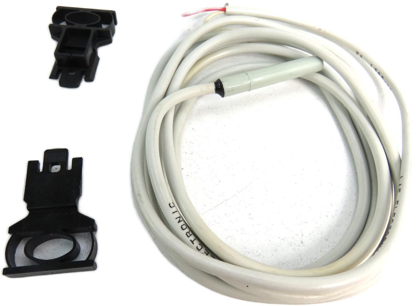 LAE MTR12  MTR122T1RU RL1 TEMPERATURE CONTROLLER WITH T1 L200 SENSOR    New