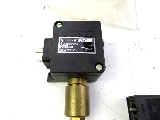 VOGEL  DS-W30 DS-W PRESSURE SWITCH   New