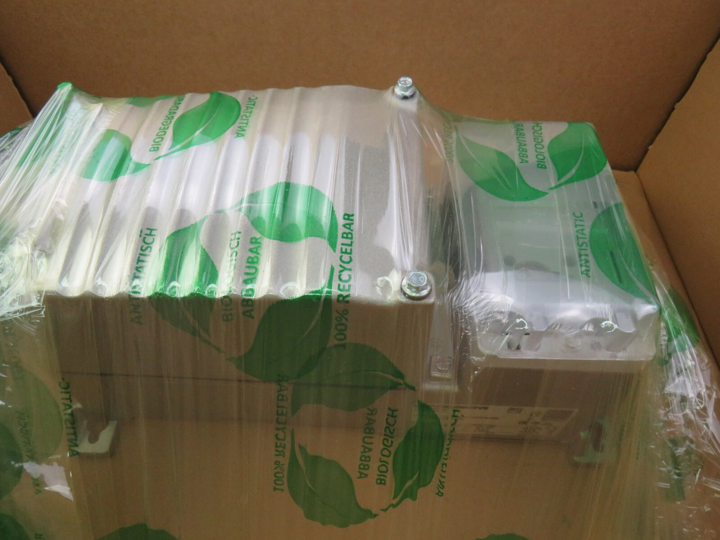 SEW EURODRIVE MMF31S03-D11-5D3-SFDI0-C/BW1/DFC20A-0032 MOVI-C   New