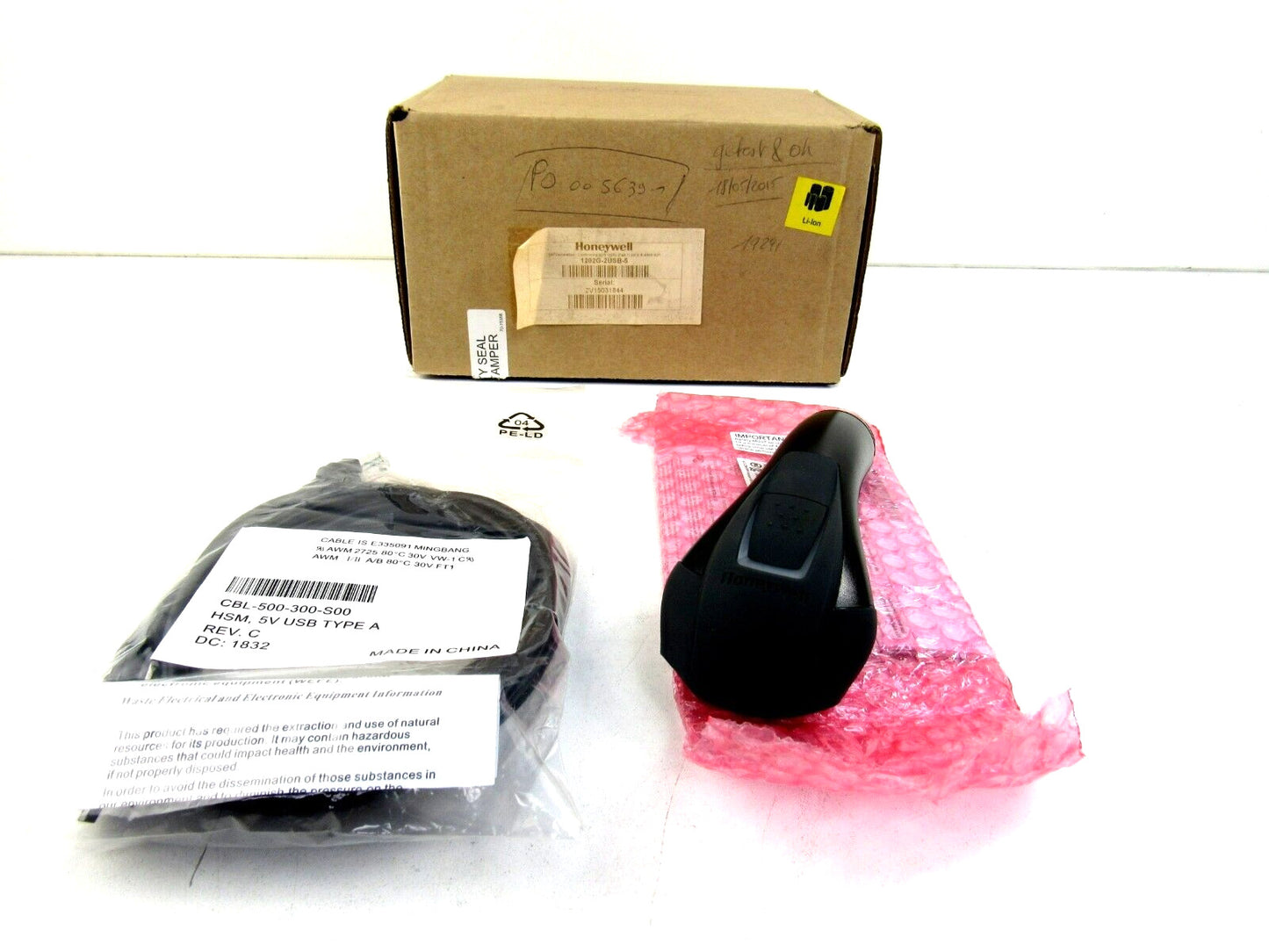 Honeywell  Scanner 1202G-2 + CBL-500-300-S00 USB Cable 1202G-2usb-5   New