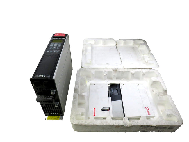 DANFOSS VLT5003PT5B20EBR3DLF00A00C0 VLT5000  175Z0048    New