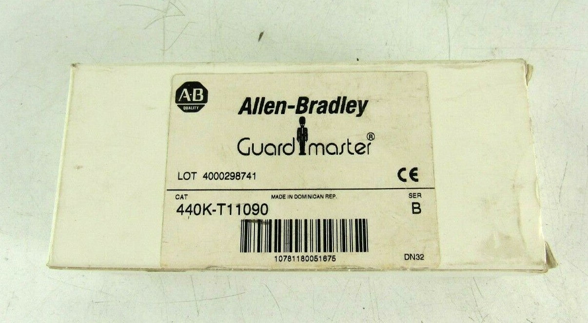 NEW ALLEN BRADLEY GuardMaster Safety Switch 440K-T11090 FAST SHIPPING